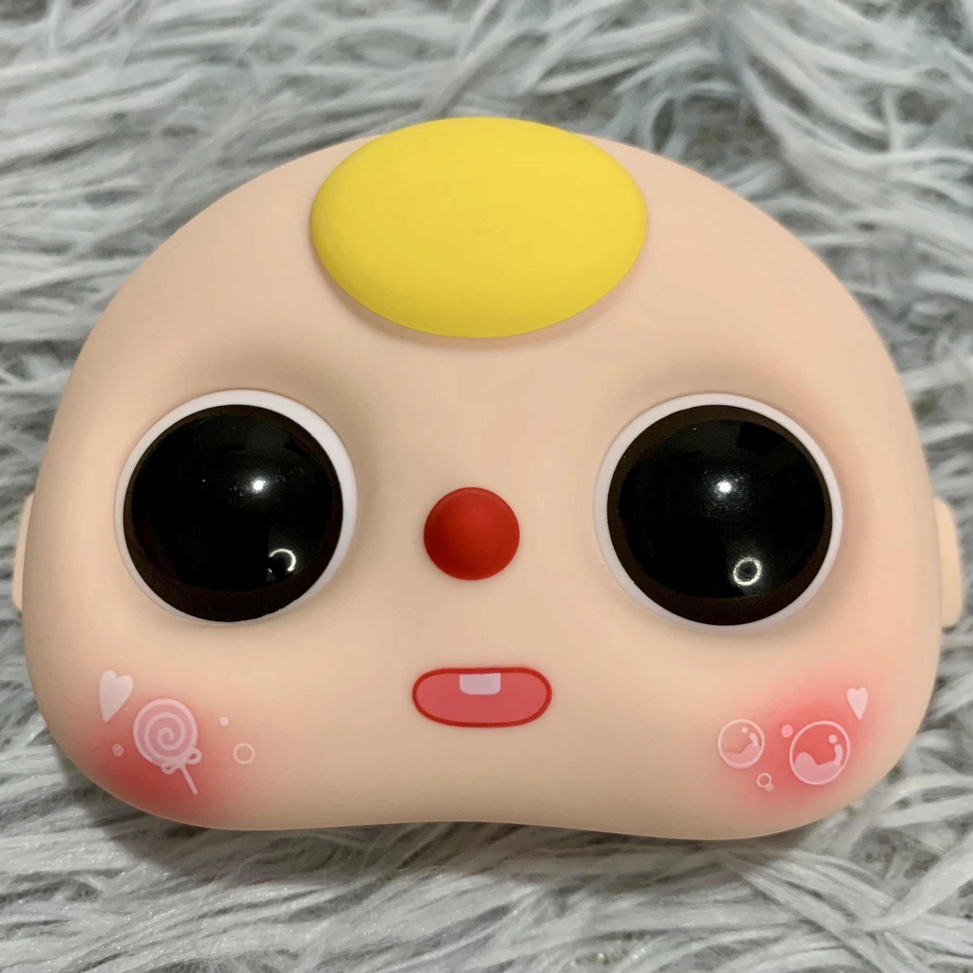 Tóc vàng răng thỏ (Lé tròn)